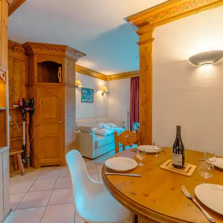 Mont Blanc View With Private Sauna - Cristal - Nant Blanc 14 - Happy Apartment *